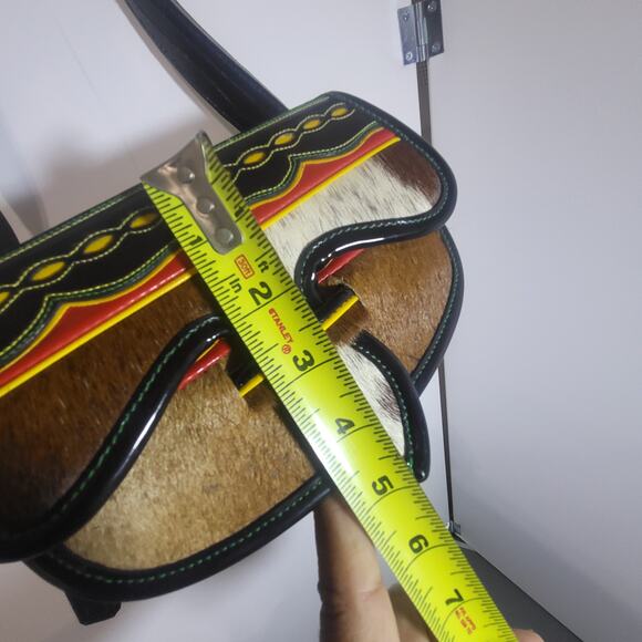 Colombian Leather, cowhide, FannyPack, Unisex, adjustable belt holes - Picture 8 of 8